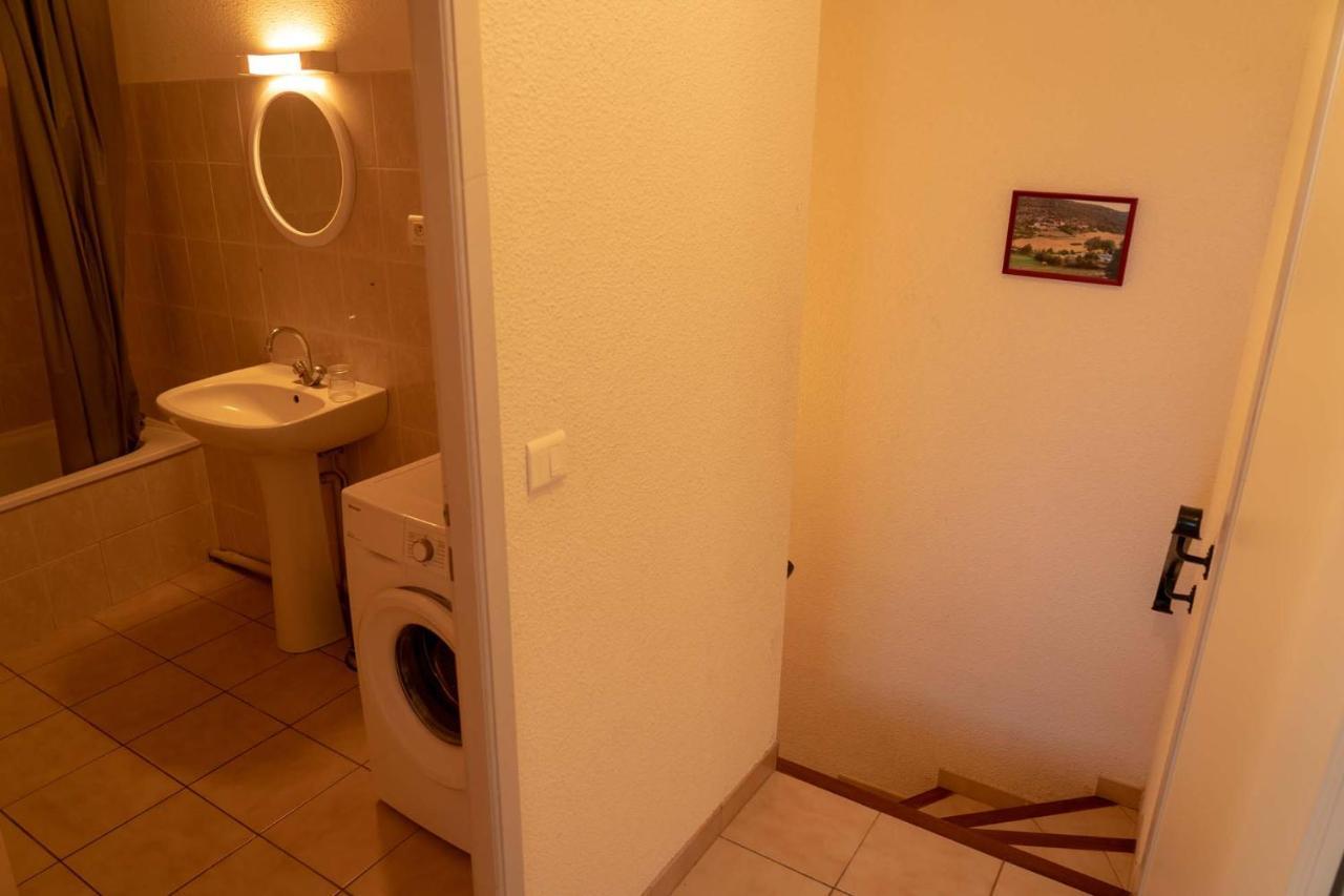 Gite La Place Fosse  Exteriör bild
